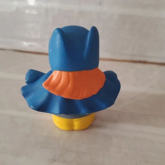 Kids Toy Figurine Set Of 6- Blue, Yellow, Red - Picture 7 of 15